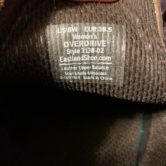 Eastland Brown Ankle Boots - Picture 12 of 12